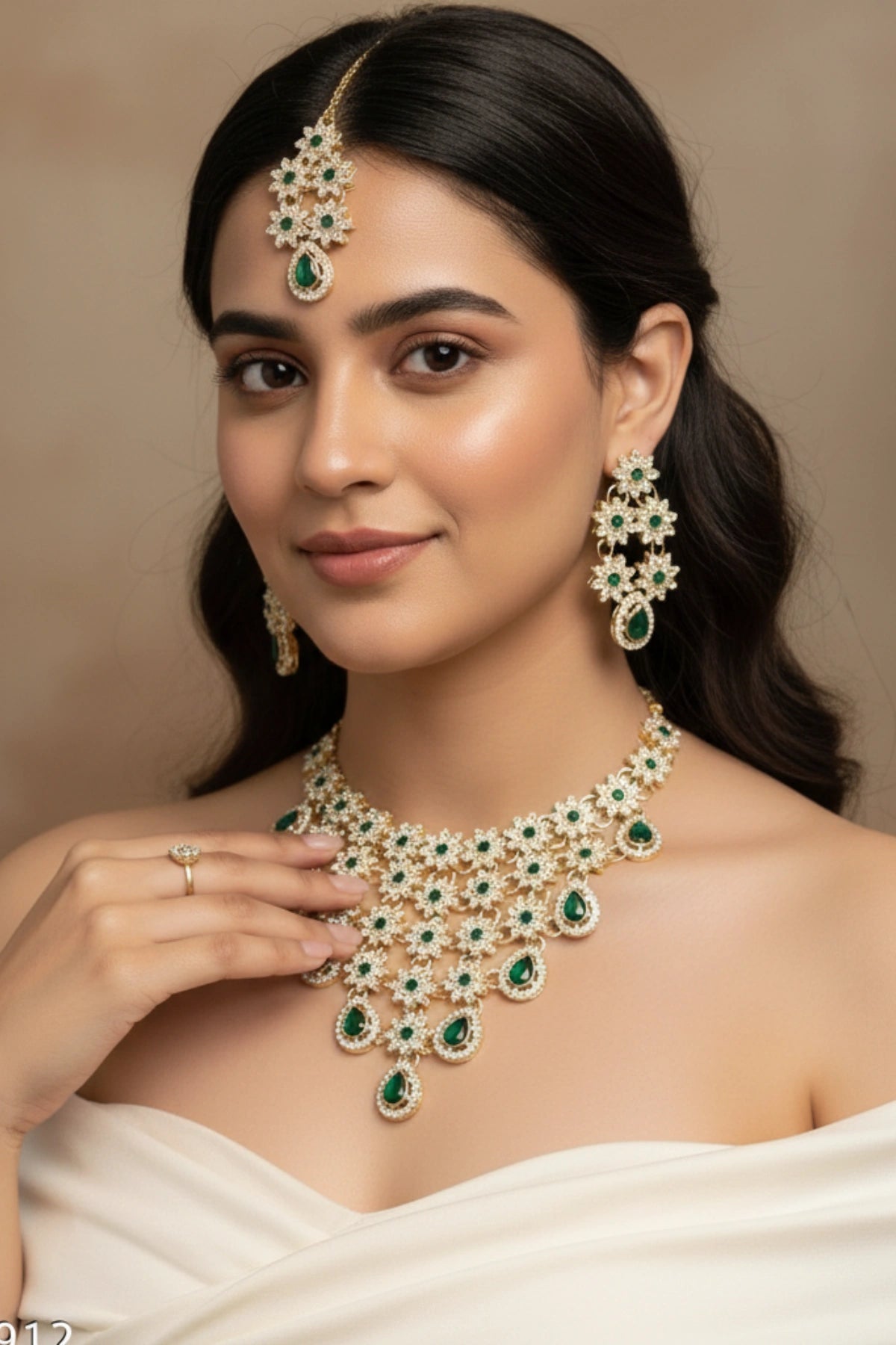 (NL-12) Grace Layered Stone Necklace Set