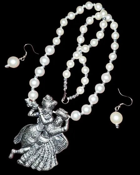 Eternal Dance Radha Krishna Pearl Necklace Set
