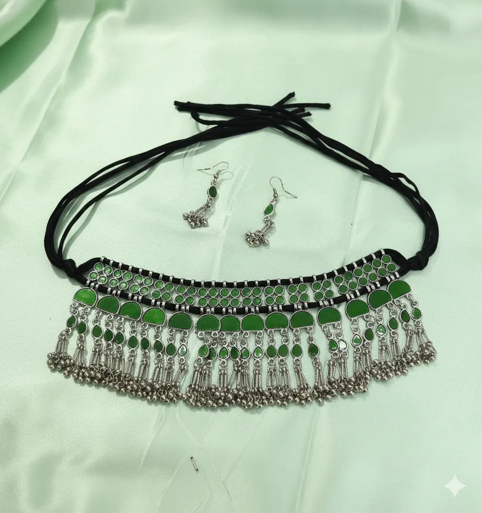 Emerald Grace Oxidised Mirror Choker Set