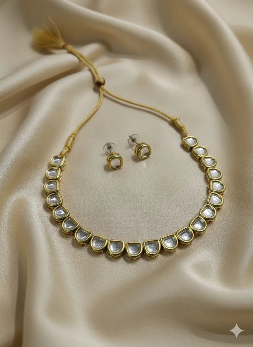 Golden Glow Mirror Polki Necklace Set