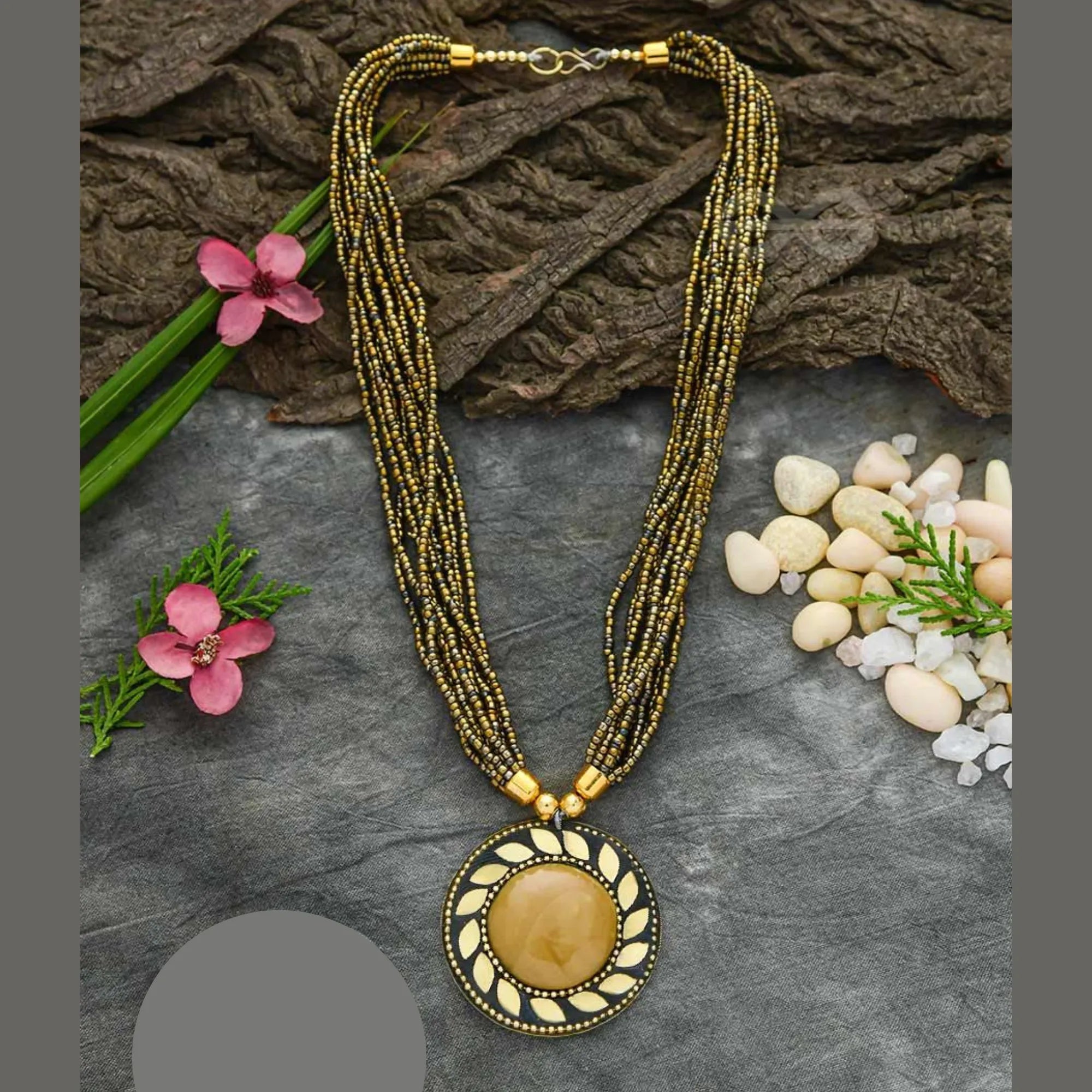 Charm Beaded Pendant Necklace Set