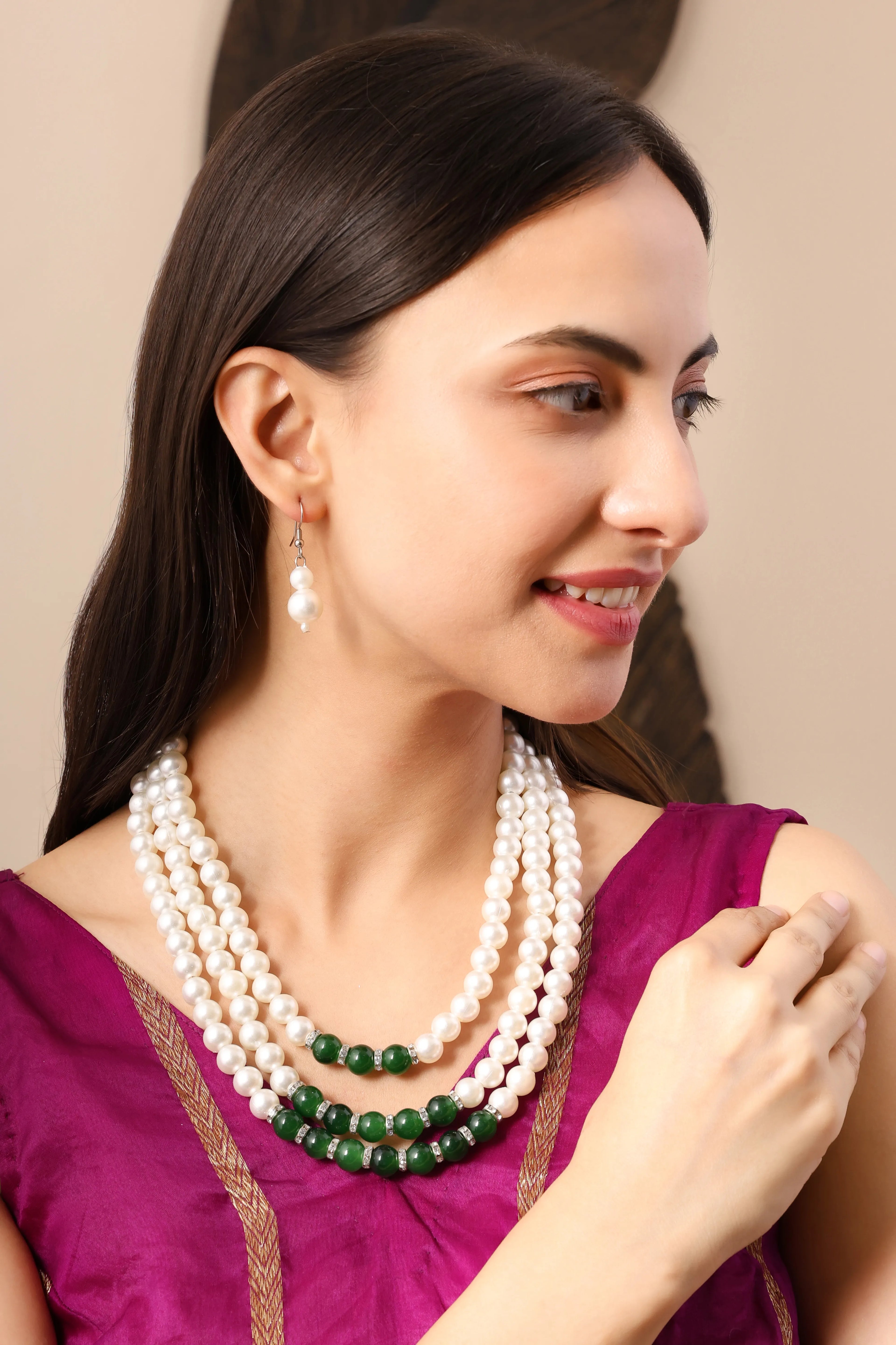 Emerald Touch Pearl Layered Necklace Set