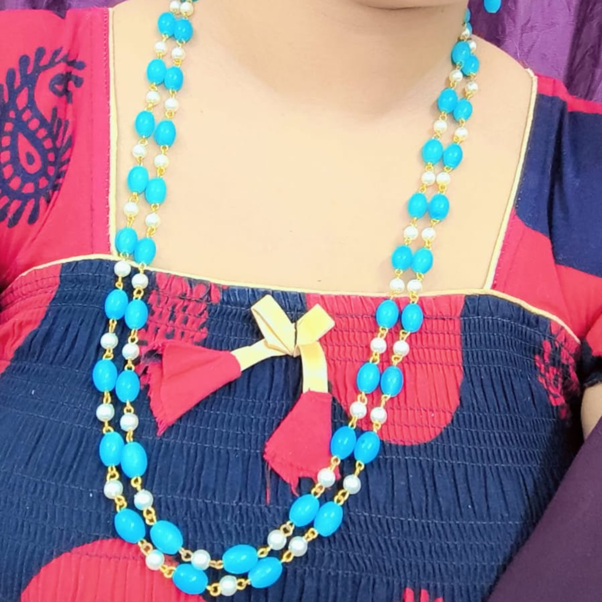 Graceful Pearl Necklace Set with Earrings