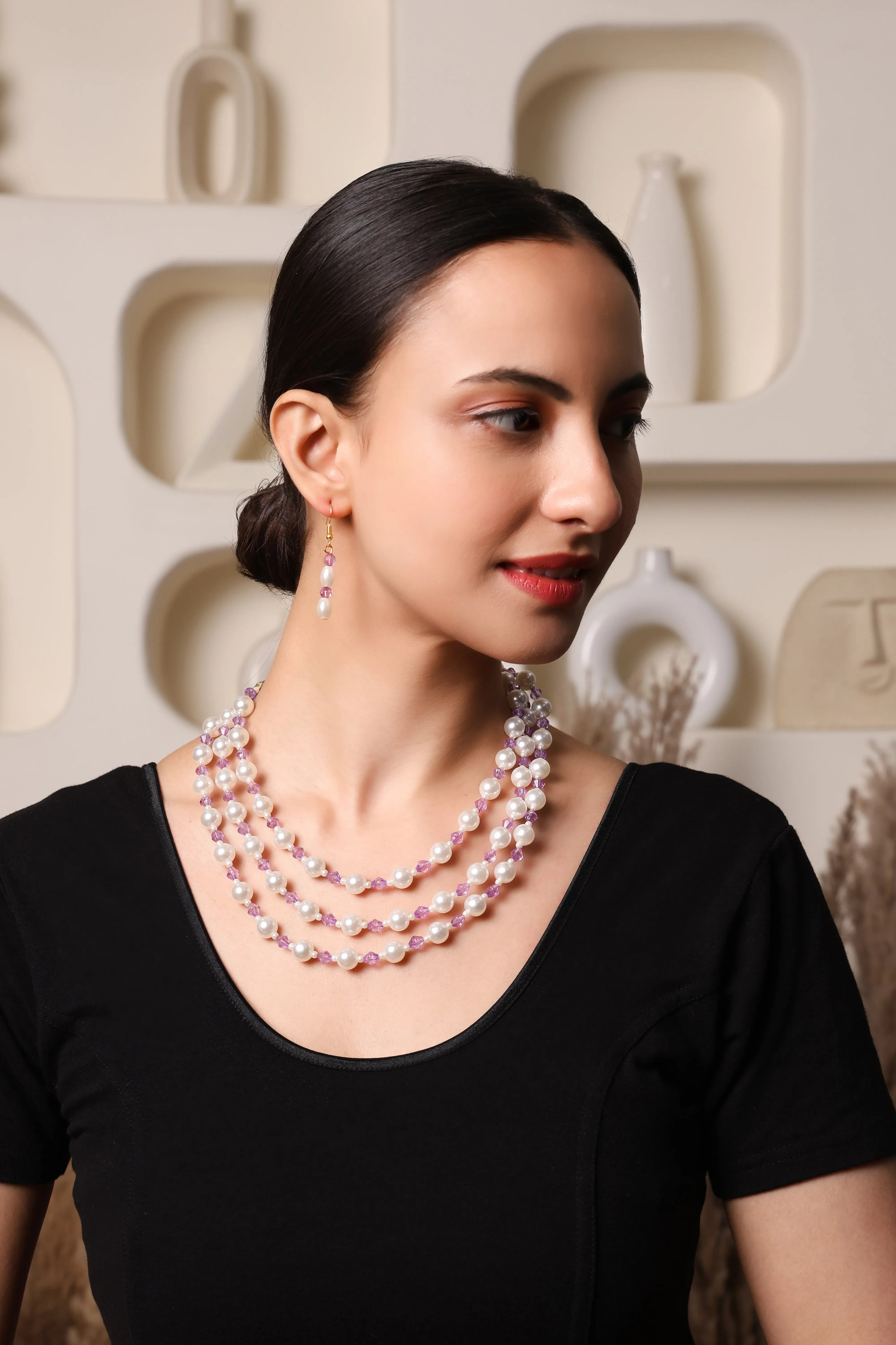 Graceful Pearl Choker Set with Lavender Beads