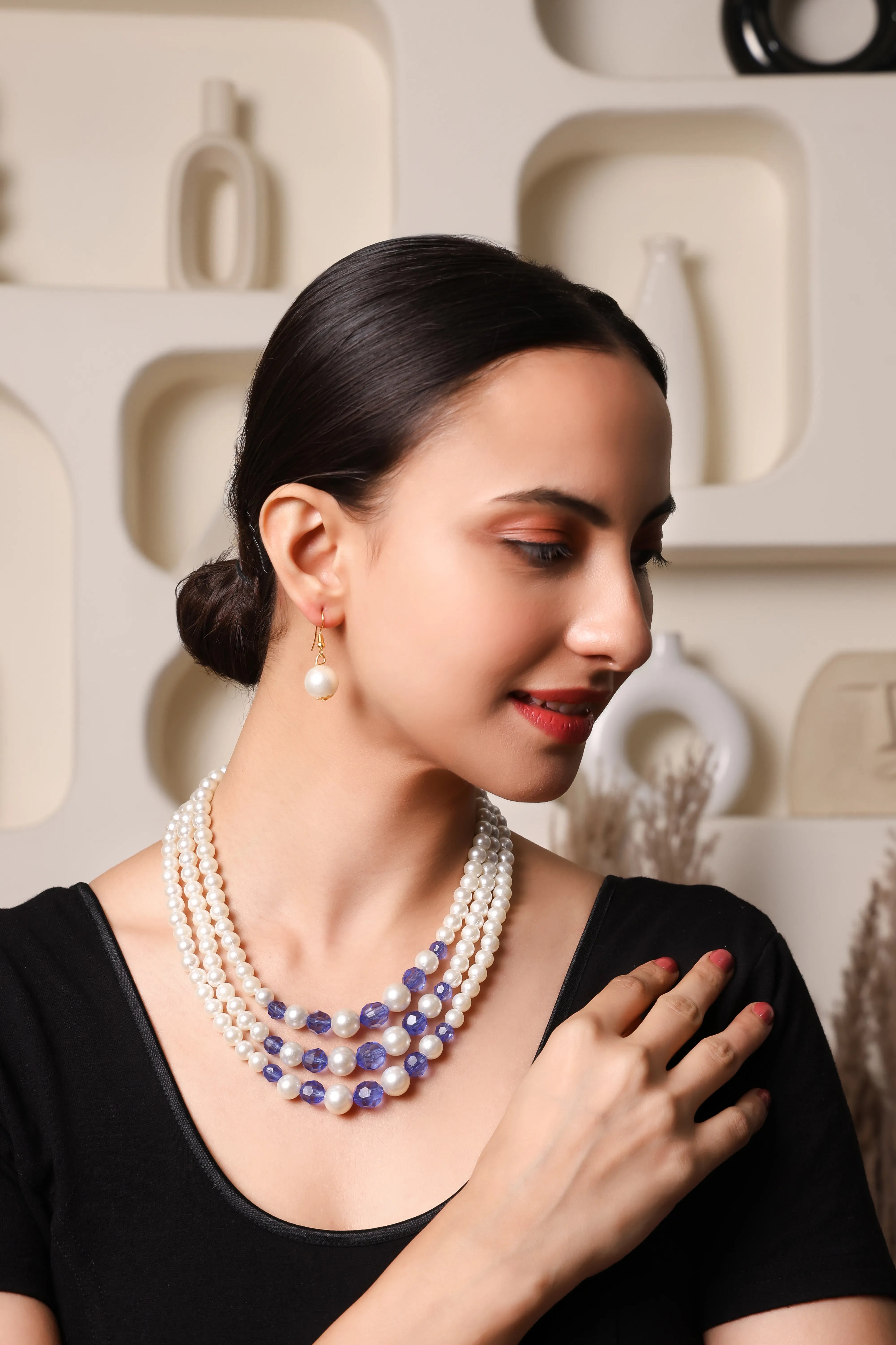 Royal Blue Charm Pearl Layered Necklace Set