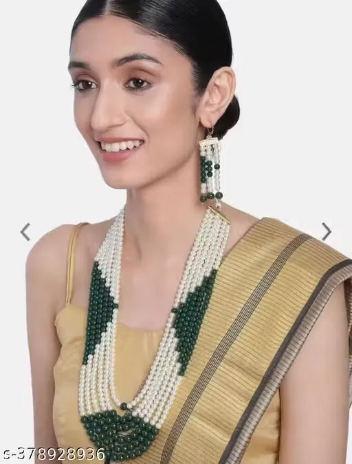 Graceful Emerald and Pearl Long Layered Necklace Set