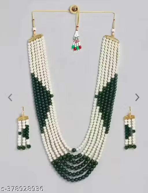 Graceful Emerald and Pearl Long Layered Necklace Set